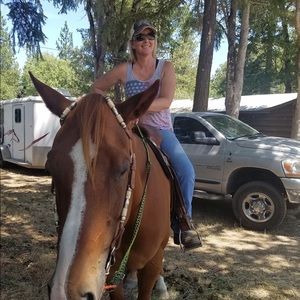 Meet your Posher, Cathi